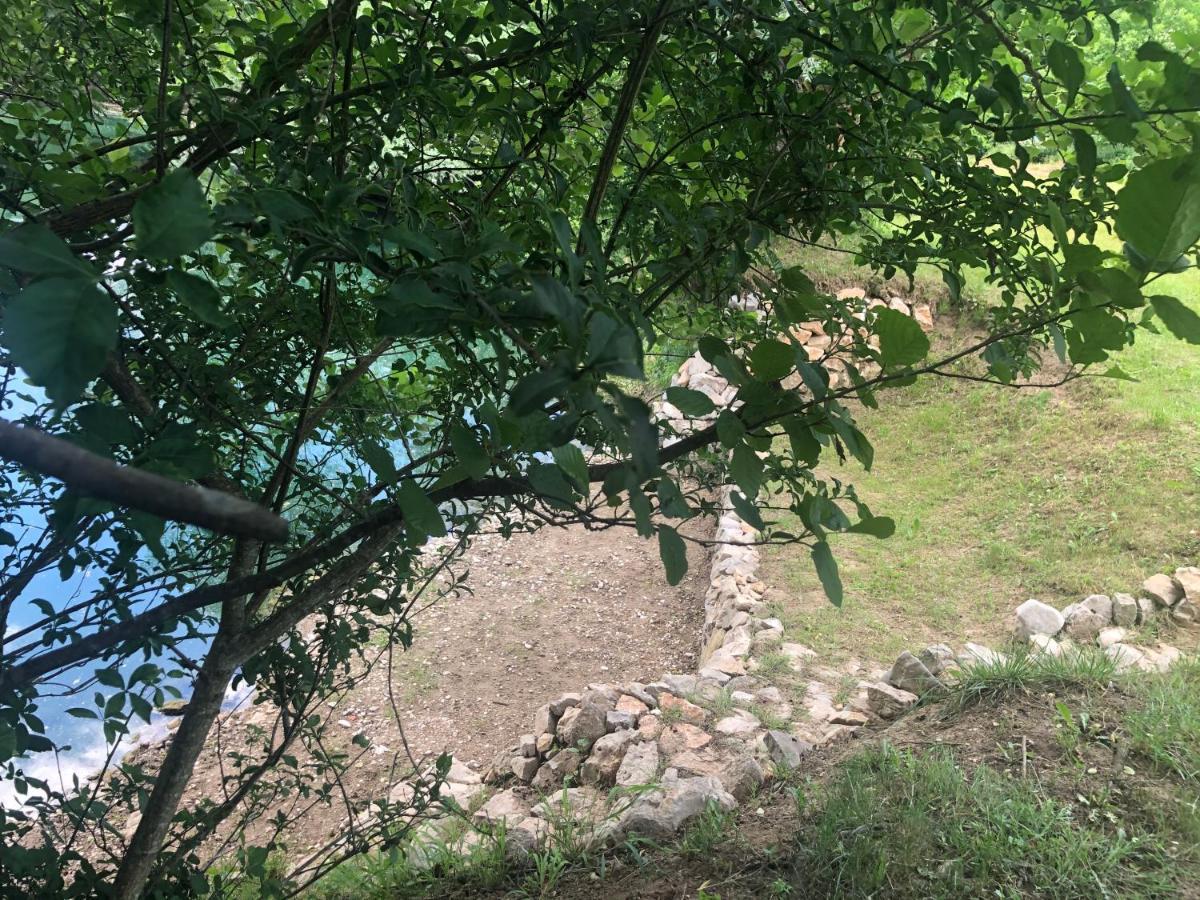 Villa Nana Kulen Vakuf Εξωτερικό φωτογραφία